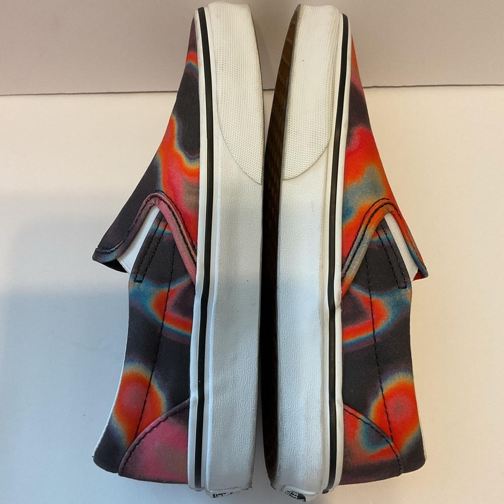 Vans Unisex Classic Slip On Dark Aura Multicolor Skate Shoes Men's 4.5 Women's 6 - Picture 10 of 11